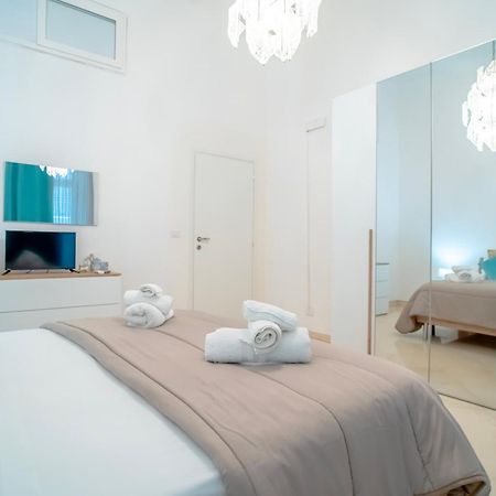 Dimora Dante 310 Apartment Bari Ngoại thất bức ảnh