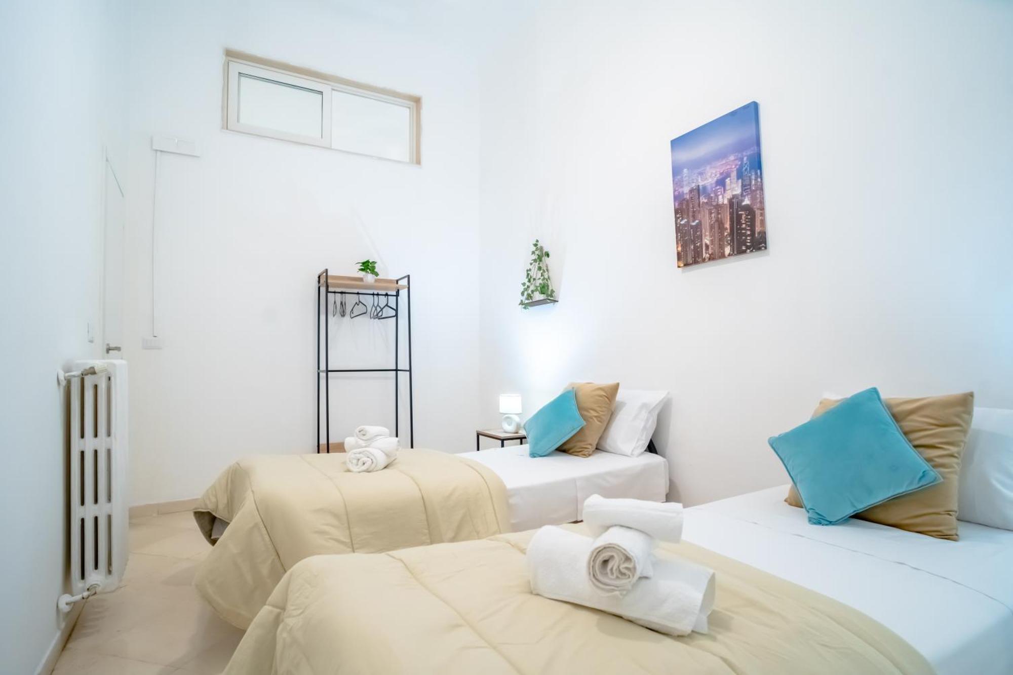 Dimora Dante 310 Apartment Bari Ngoại thất bức ảnh