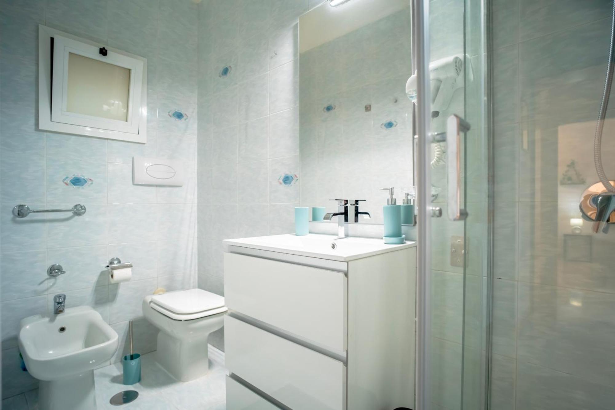 Dimora Dante 310 Apartment Bari Ngoại thất bức ảnh