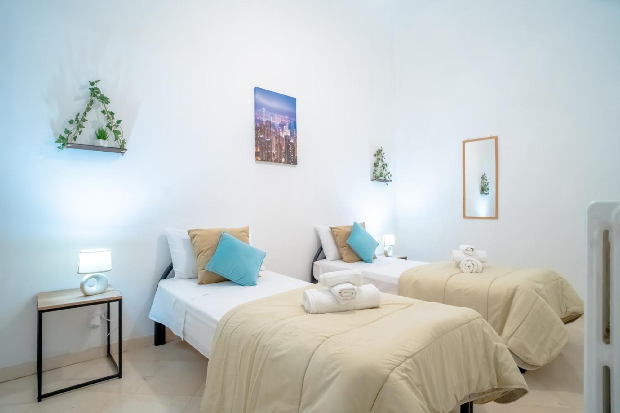 Dimora Dante 310 Apartment Bari Ngoại thất bức ảnh