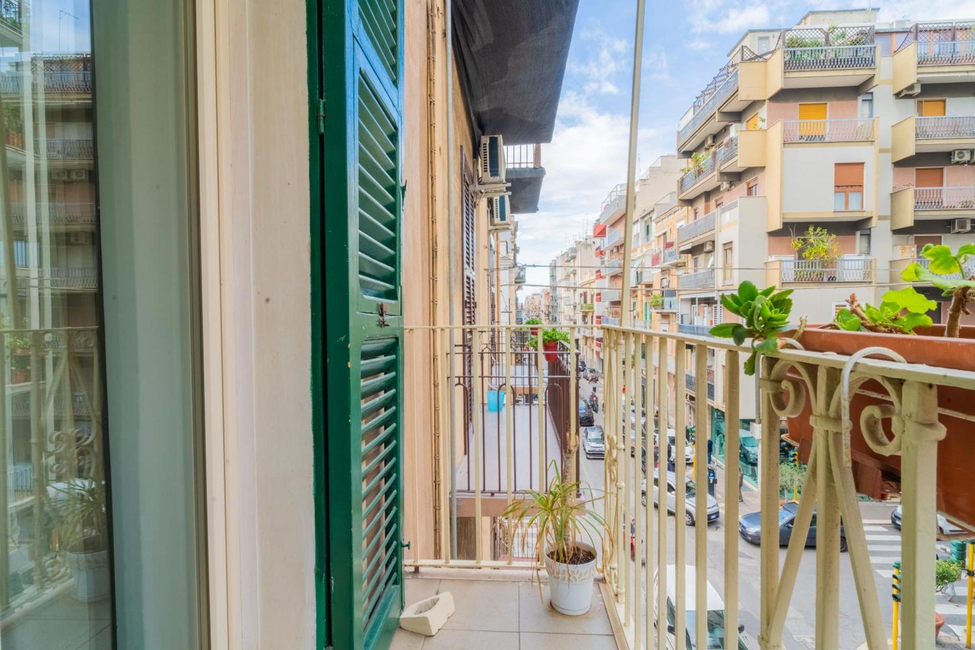 Dimora Dante 310 Apartment Bari Ngoại thất bức ảnh