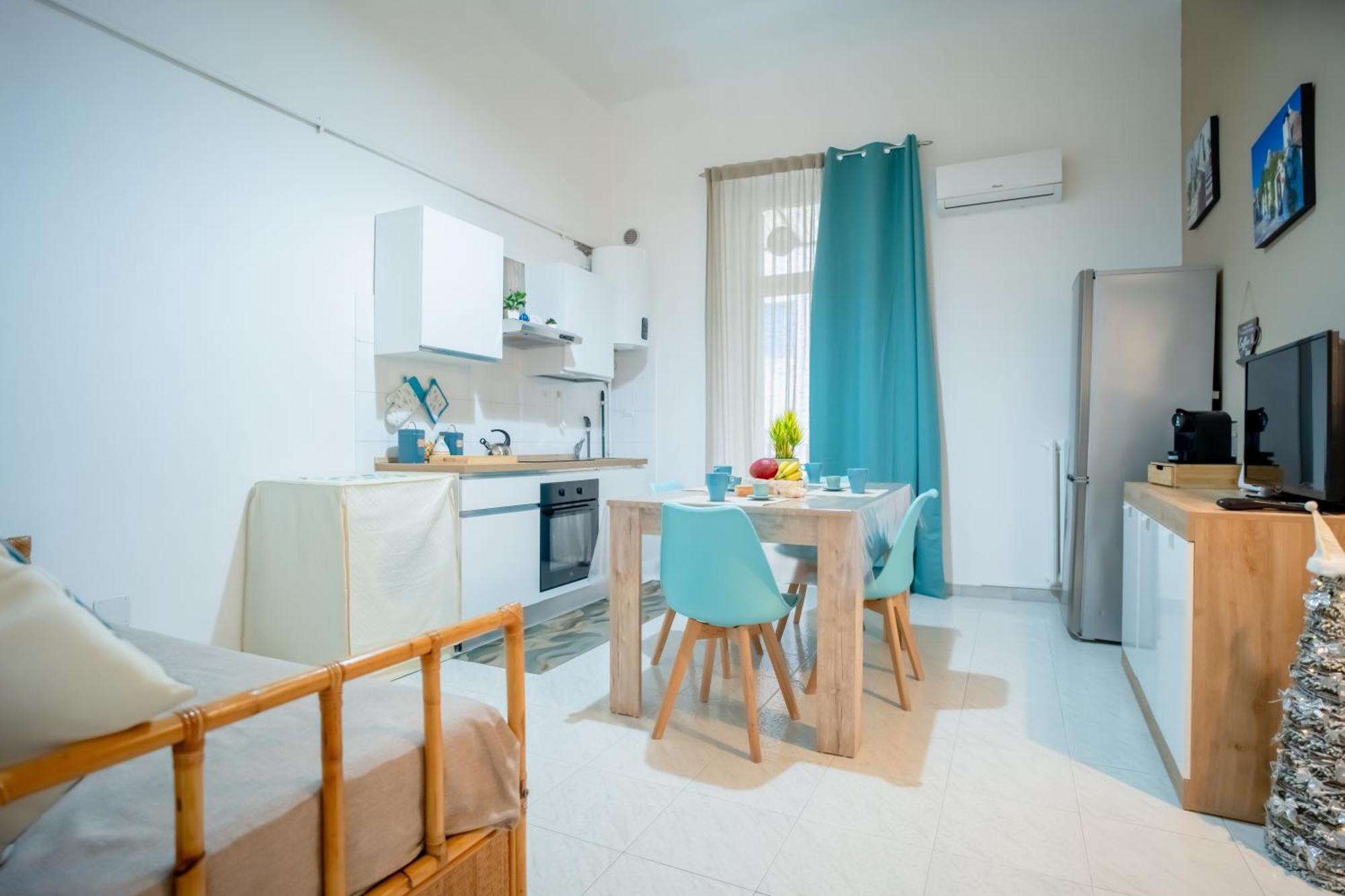 Dimora Dante 310 Apartment Bari Ngoại thất bức ảnh
